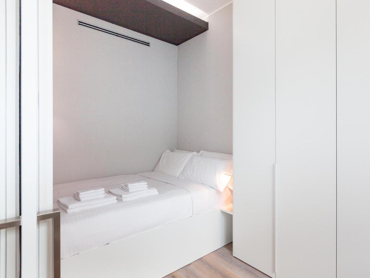 Easyhomes-City Centre Suites Milano Eksteriør billede