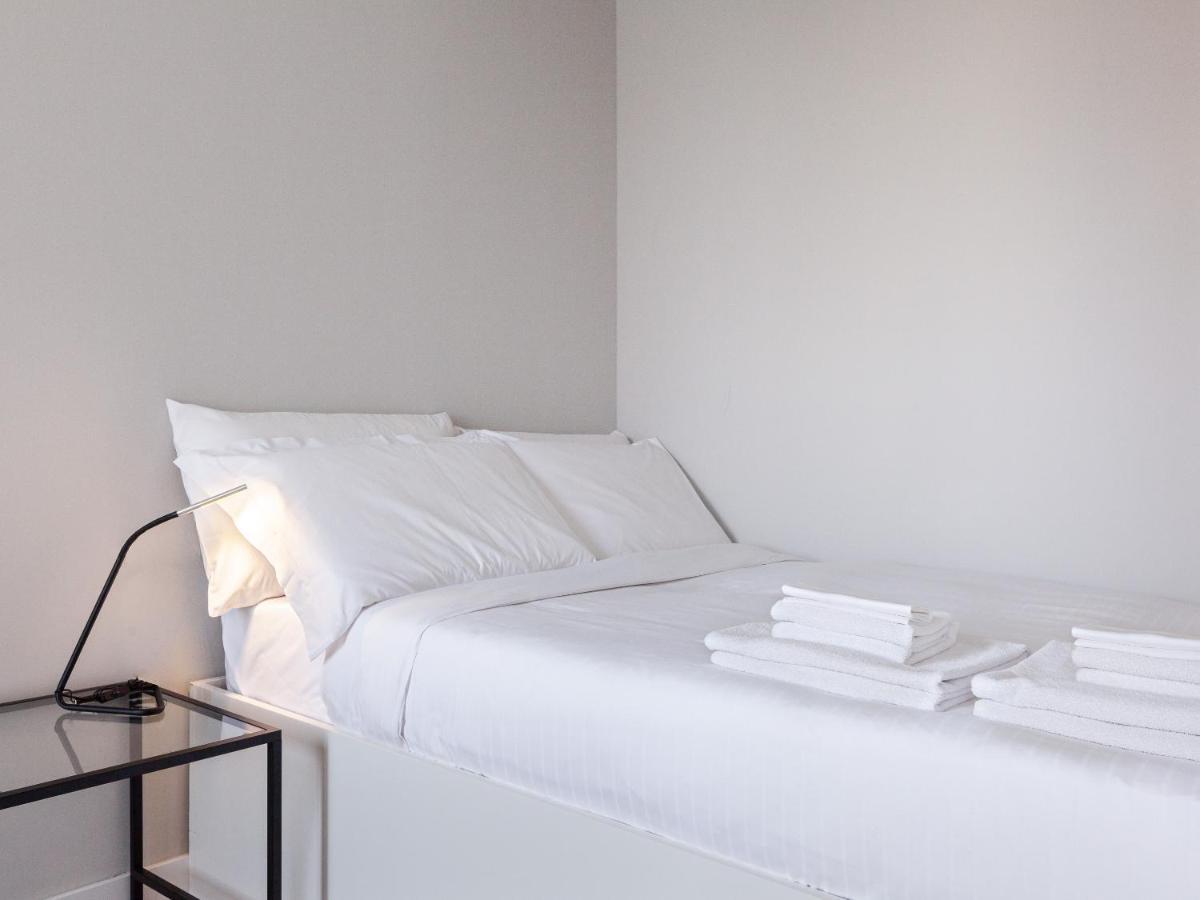 Easyhomes-City Centre Suites Milano Eksteriør billede