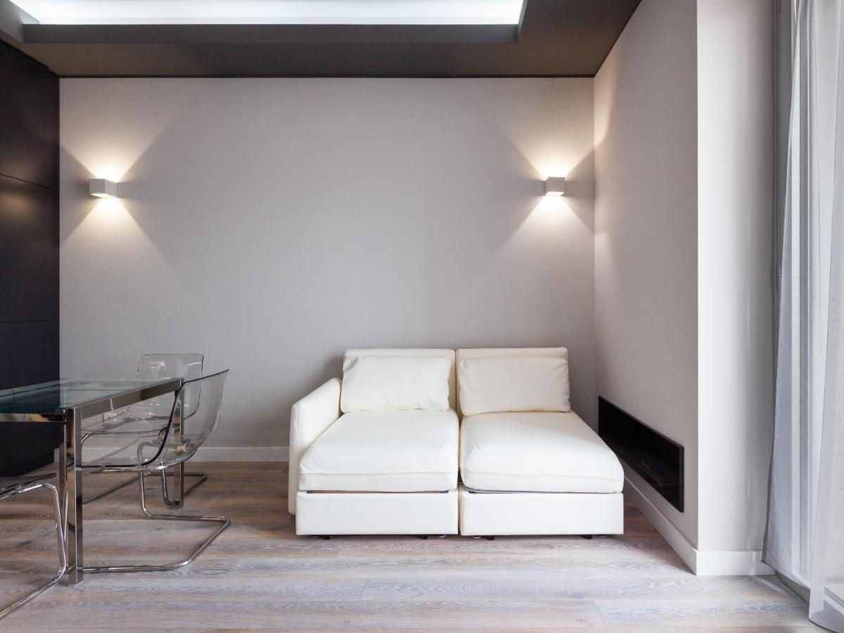 Easyhomes-City Centre Suites Milano Eksteriør billede