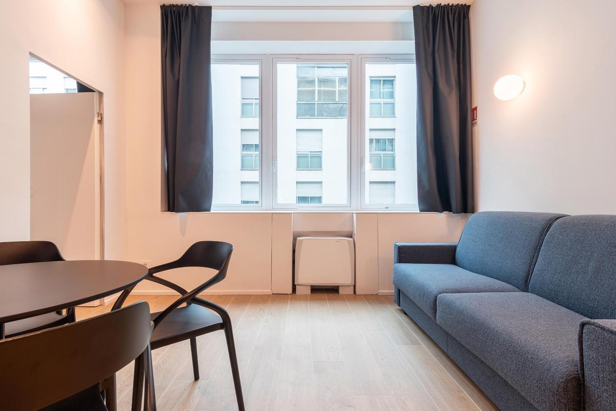Easyhomes-City Centre Suites Milano Værelse billede